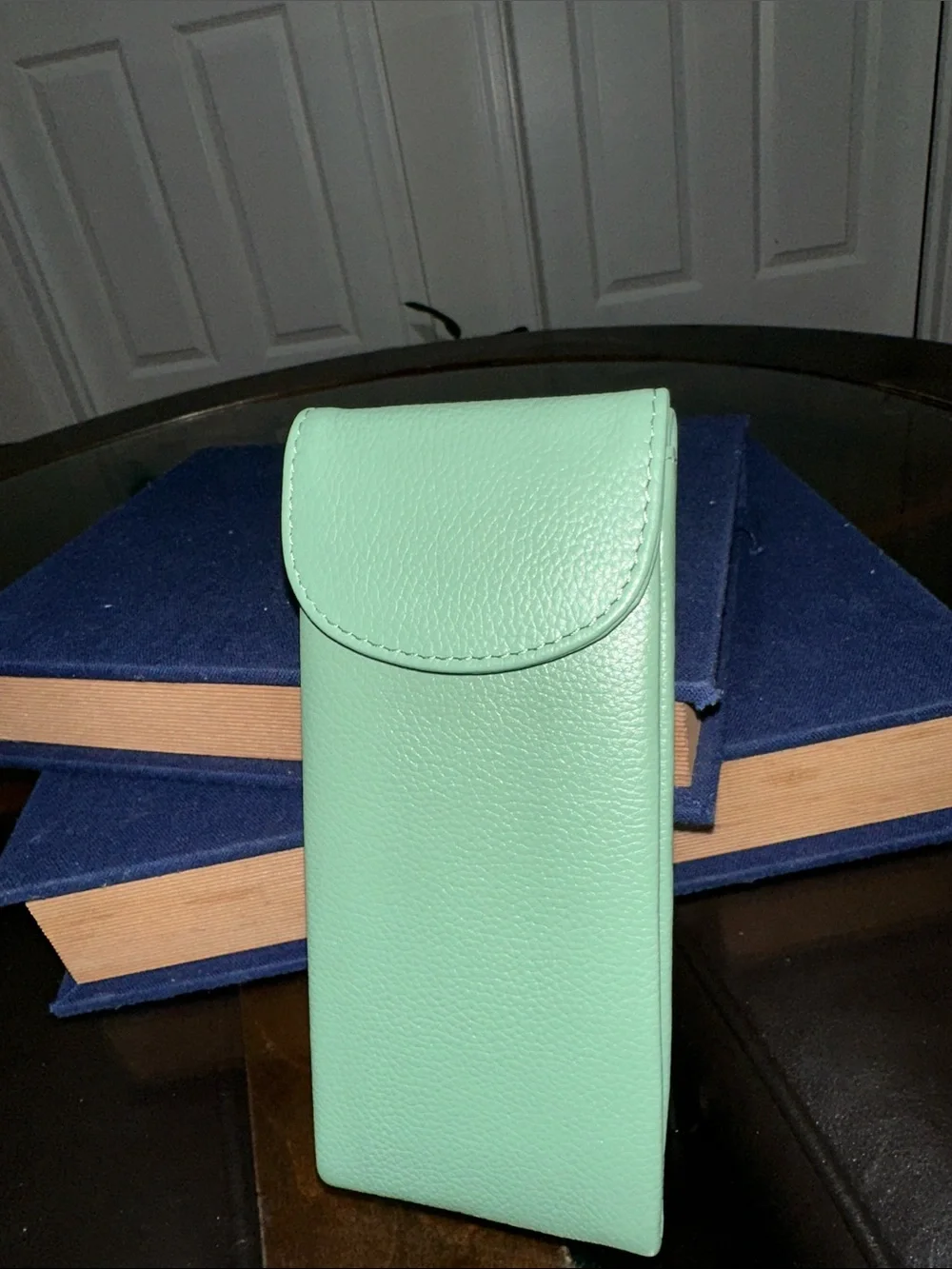 ili New York | Double Flap Leather Eyeglass Case